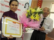 Bóng đá anh, ngoại hạng anh, lịch thi đấu euro 2012, Chưa có giải Trần Văn Giàu về “Lịch sử tư tưởng”